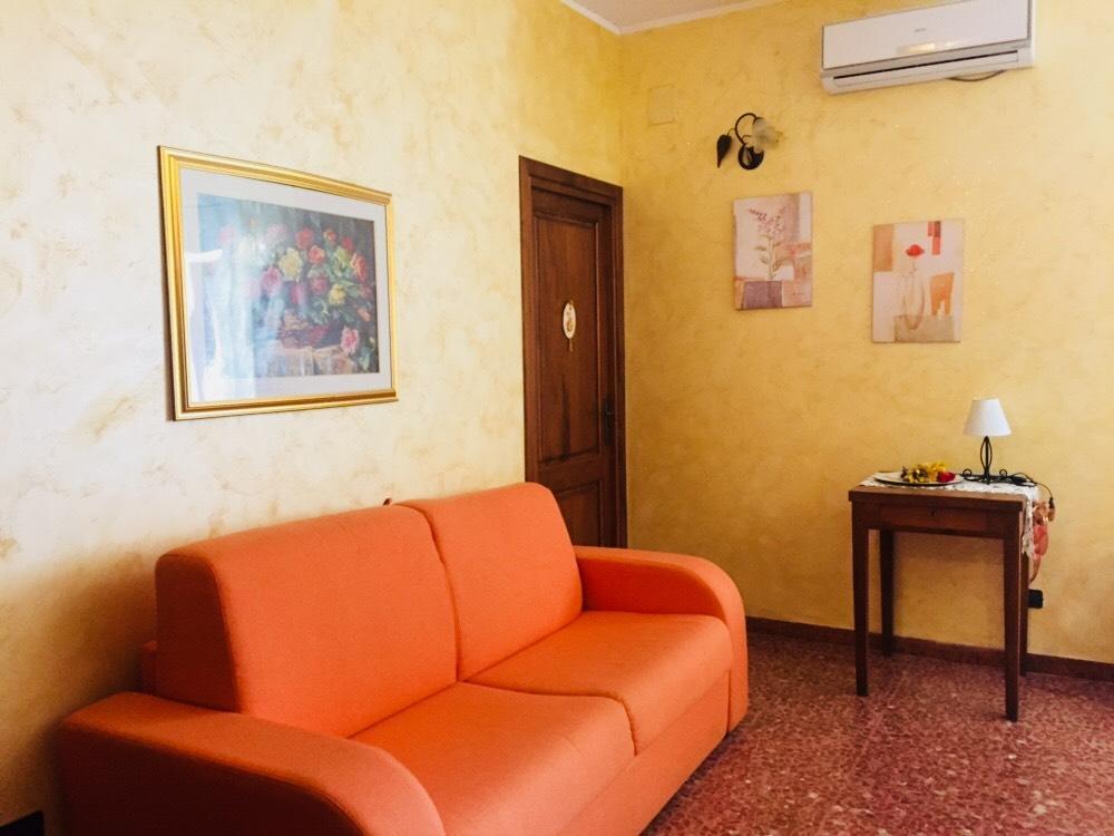 B&B Il Tulipano Sul Lago Colle di Tora Kültér fotó